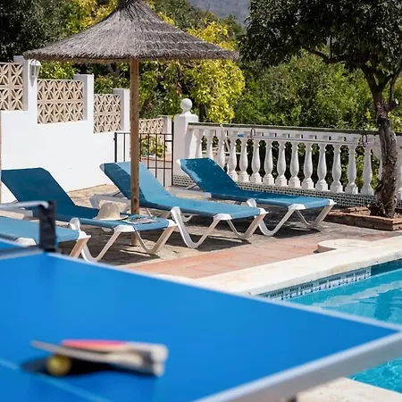 With Pool, Bbq, Games & Fireplace Nerja