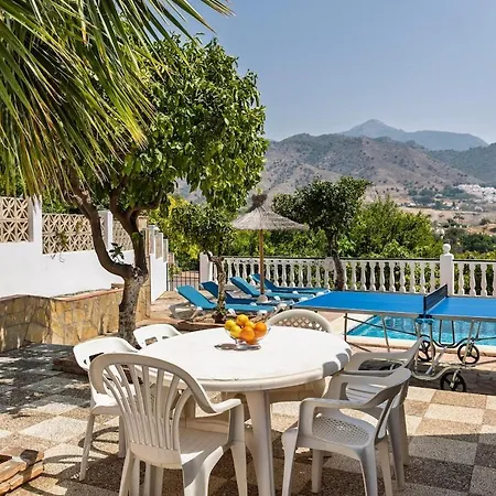 With Pool, Bbq, Games & Fireplace Nerja